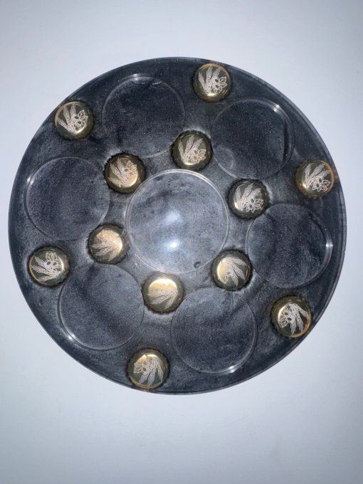 Plateau capsule