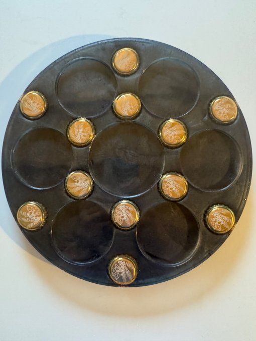Plateau capsule
