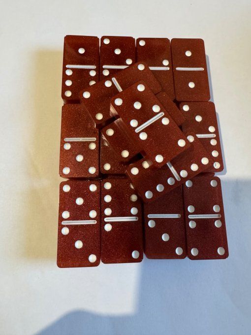 Dominos