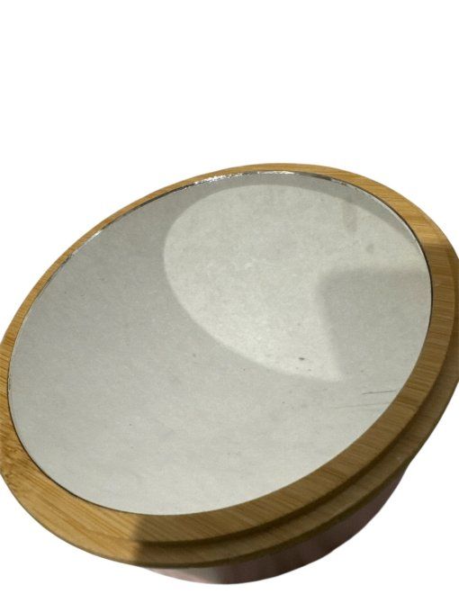 Boîte maquillage ronde